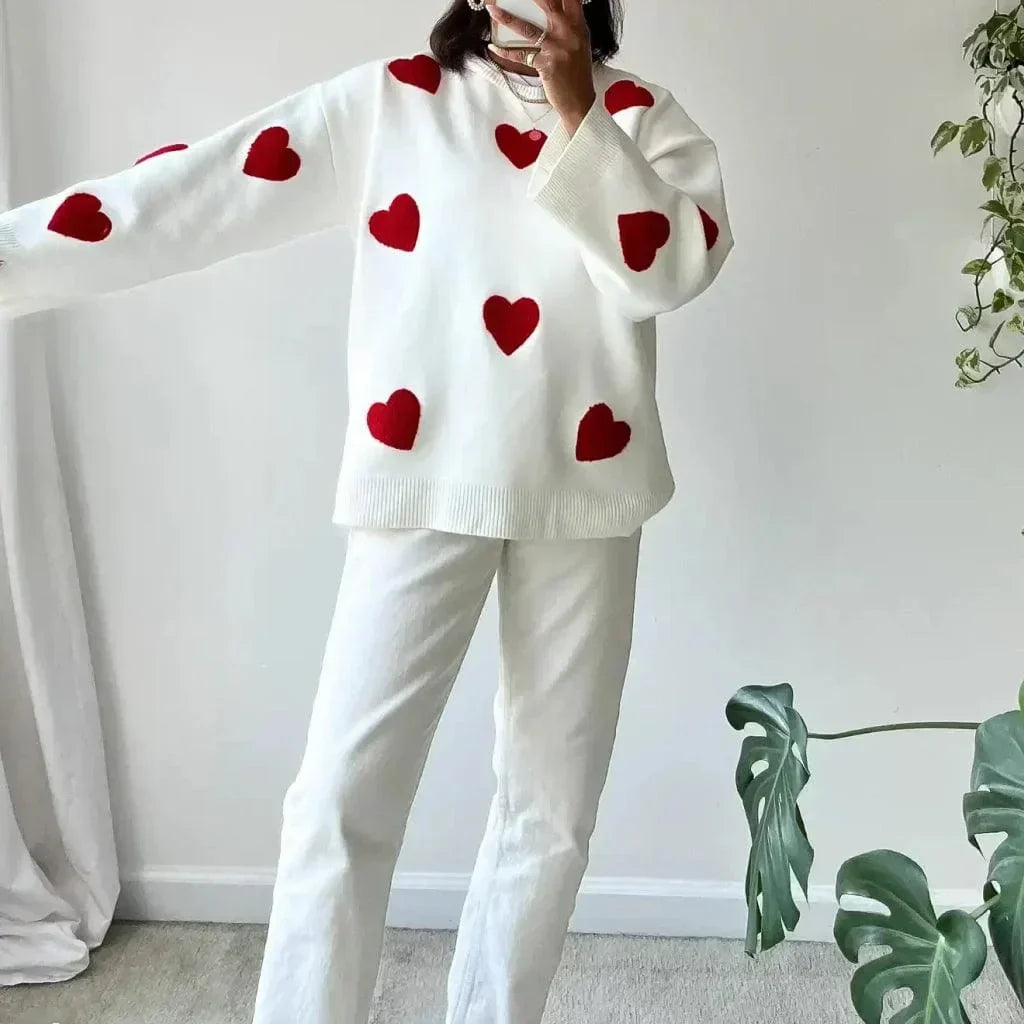 Hallie | Women's Relaxed Heart Motif Jumper